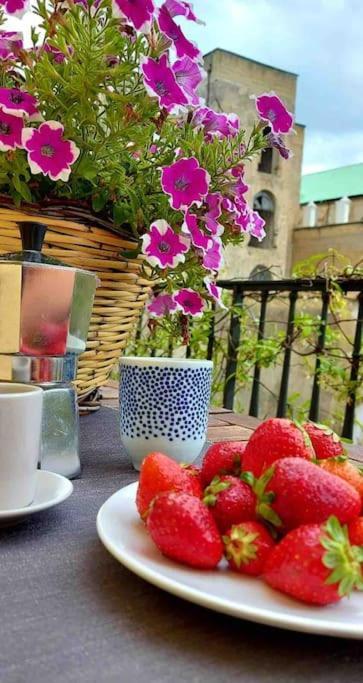 Il Balcone Di Carmine Apartment Naples Luaran gambar